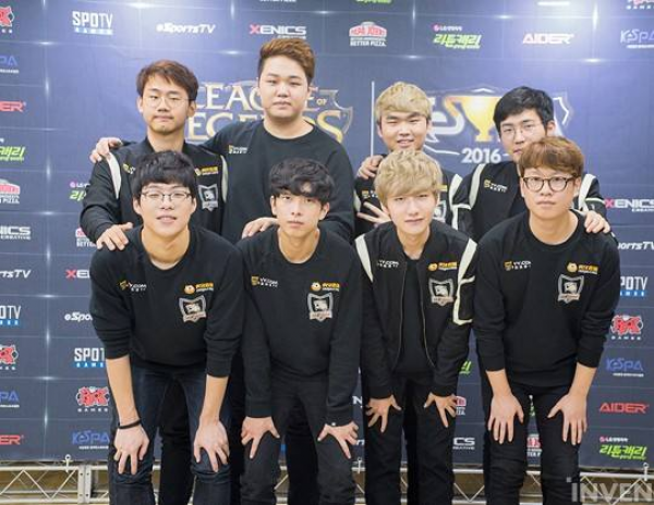 全场紧逼的 全场紧逼的